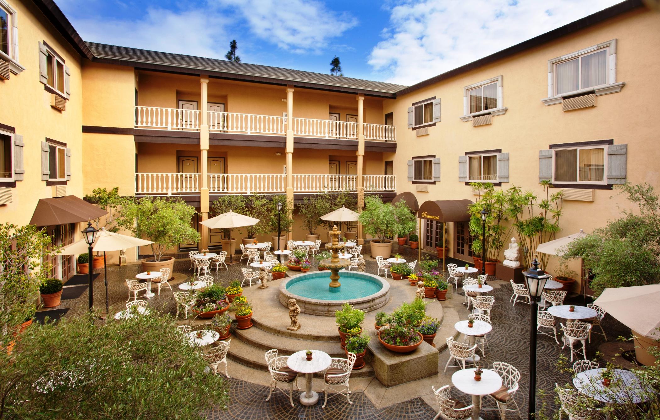Ayres Newport Beach Hotel